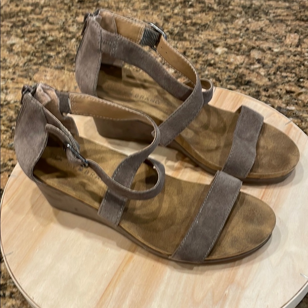 Lucky Brand Brown Wedge Sandals with Adjustable Straps